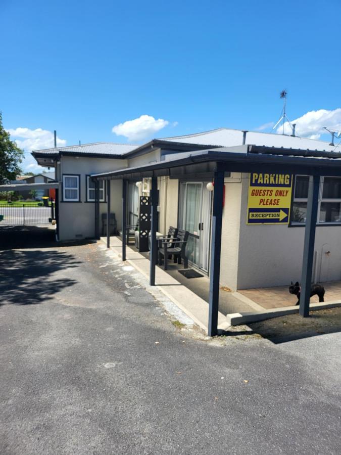 Totara Lodge Motel Levin Exterior photo