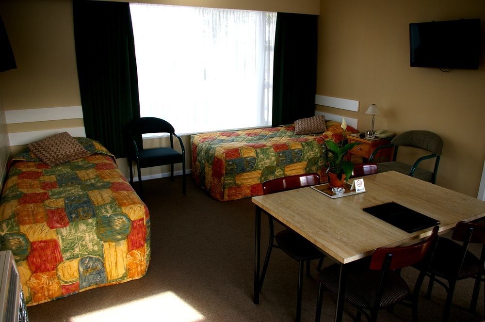 Totara Lodge Motel Levin Exterior photo